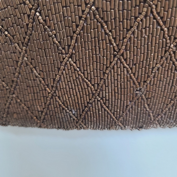 Lady Priscilla I Beaded Evening Purse - Picture 10 of 10